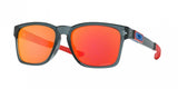 Oakley Catalyst 9272 Sunglasses